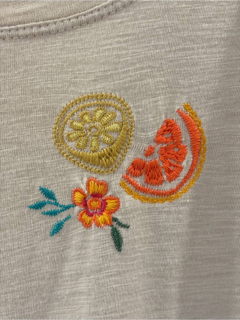 Democracy Beige Short Sleeve Tee with Colorful Fruit Embroidery - Picture 5 of 12